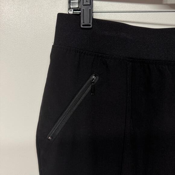 Chicos Zenergy Black Capri Pull On Active Casual Pants Womens Size 1/Medium/8 - Picture 3 of 11